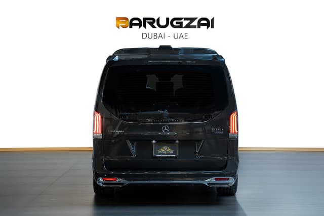 Barugzai Prado VIP Rear Seats Setup