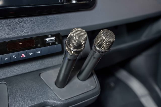 Barugzai Prado VIP Rear Seats Setup