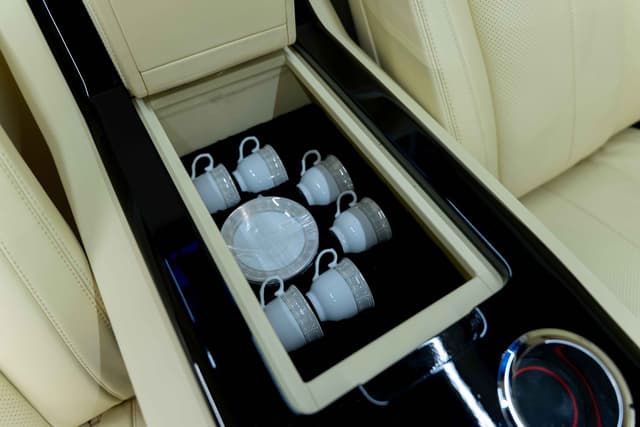 Barugzai Prado VIP Rear Seats Setup