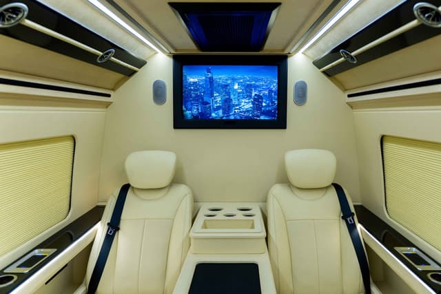 Barugzai Prado VIP Rear Seats Setup