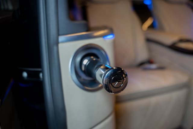 Barugzai Prado VIP Rear Seats Setup