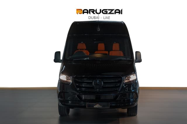 Barugzai Prado VIP Rear Seats Setup
