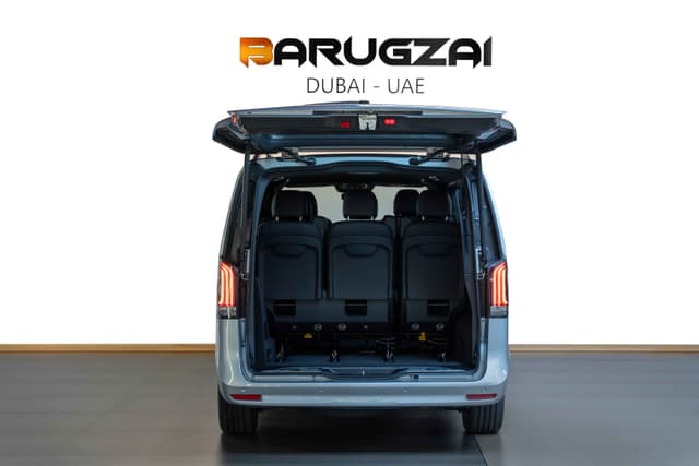 Barugzai Prado VIP Rear Seats Setup
