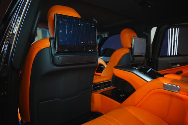 Barugzai Prado VIP Rear Seats Setup