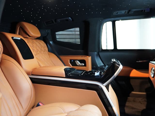 Barugzai Prado VIP Rear Seats Setup