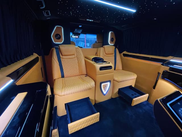 Barugzai Prado VIP Rear Seats Setup