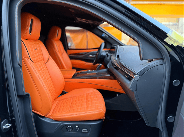 Barugzai Prado VIP Rear Seats Setup