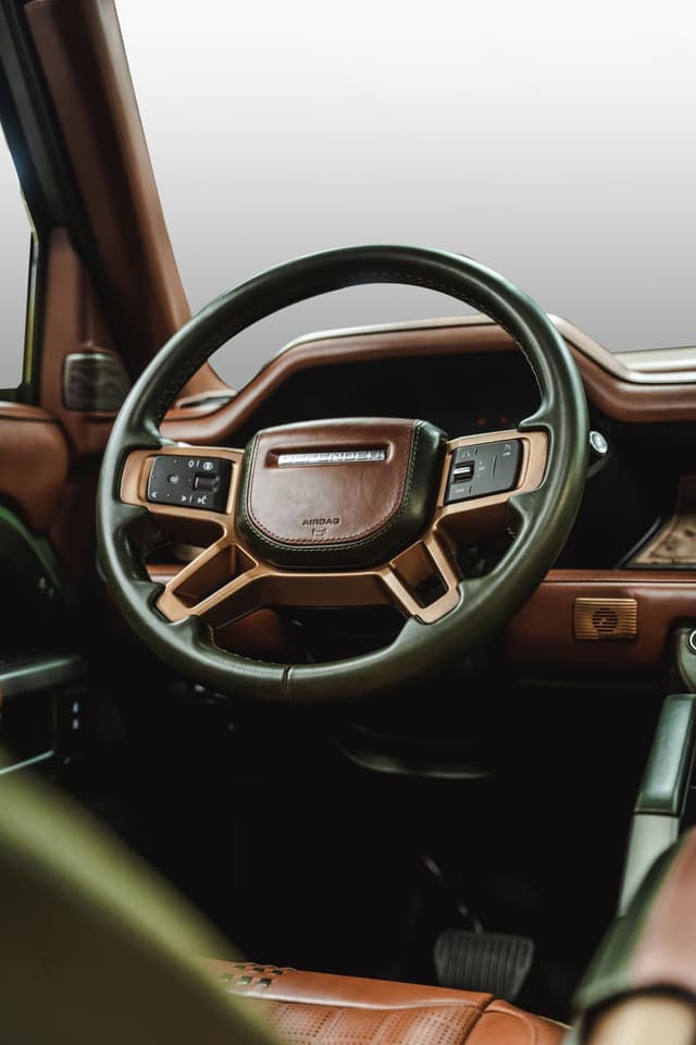 Barugzai Prado VIP Rear Seats Setup