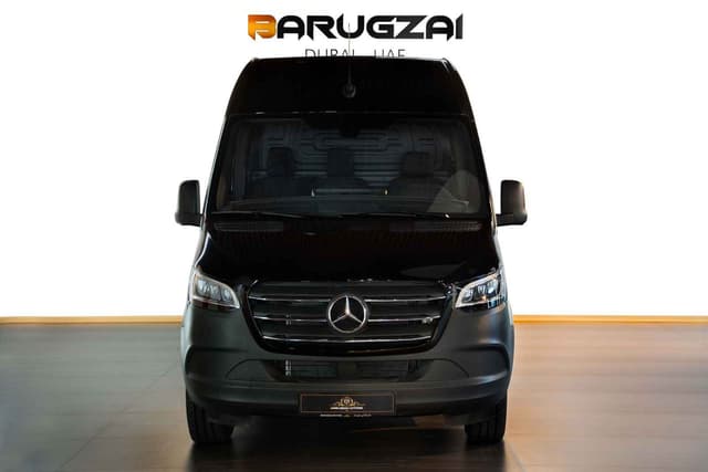 Barugzai Prado VIP Rear Seats Setup