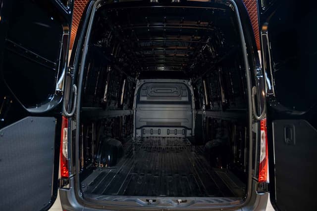 Barugzai Prado VIP Rear Seats Setup